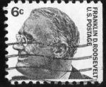 Stamps : America : United_States :  Roosvelt - 6c