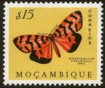 Sellos de Africa - Mozambique -  Mariposa