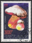 Stamps Vietnam -  SETAS:261.035  Boletus satanas
