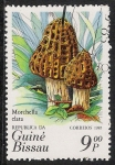 Stamps Africa - Guinea Bissau -  SETAS-HONGOS: 1.161.0002,01-Morchella elata -Phil.47739-Dm.985.15-Y&T.345-Mch.847-Sc.635b