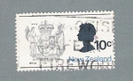 Stamps : Oceania : New_Zealand :  Mujer y escudo