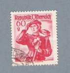 Stamps Austria -  Trajes regionales Carinthie