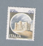 Stamps Italy -  Castel del Monte