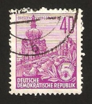 Stamps Germany -  320 B - Reconstrucción de Dresde