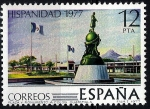 Stamps Spain -  2442 Hispanidad. Guatemala. Plaza y monumento a Colón.