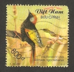 Sellos de Asia - Vietnam -  pájaro, garrulax ngoclinhensis