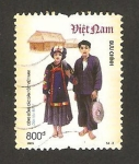 Stamps Vietnam -  traje típico de bo y