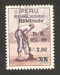 Stamps Peru -  reforma agraria, agricultor