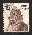 Sellos de Asia - India -  444 - un tigre