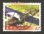 Stamps Taiwan -  puente sobre río