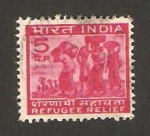 Stamps India -  335 - ayuda para refugiados