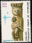 Stamps Equatorial Guinea -  Navidad  87 -Talla de madera - mujer con niño 
