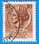 Stamps Italy -  Personaje