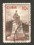 Stamps Cuba -  Monumento