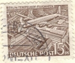 Stamps Germany -  ALEMANIA 1949 Freimarken: Berliner Bauten - Flugzeug Douglas DC-4 uber Flughafen Tempelhof 15