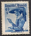 Stamps Austria -  Trajes Regionales