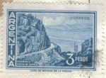 Stamps Argentina -  ARGENTINA 1959 (MT605) IIserie de Proceres y Riquezas Nacionales 3p