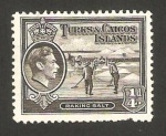 Stamps America - Turks and Caicos Islands -  george VI, recogiendo la sal 