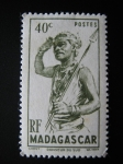 Stamps : Africa : Madagascar :  Danzante del sur