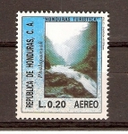 Stamps America - Honduras -  CASCADA  DE  PHULAPANZAK