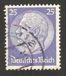 Stamps Europe - Germany -  mariscal paul von hindenburg