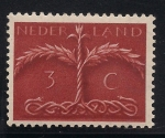 Stamps Netherlands -  Árbol con raices septiente.