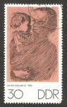 Stamps : Europe : Germany :  mujer con un niño de kathe kollwitz 