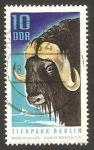 Sellos de Europa - Alemania -  zoo de berlin, búfalo