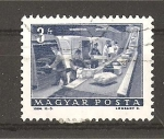 Stamps Hungary -  Transportes y Comunicaciones.- Serie Basica.