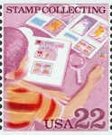 Stamps America - United States -  NIÑO OBSERVANDO UNA COLECCION DE SELLOS