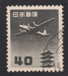 Stamps Japan -  Pagoda y Avión.