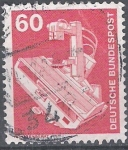 Stamps : Europe : Germany :  Aparato de rayos x