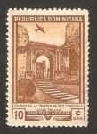 Stamps America - Dominican Republic -  76 - Ruinas de la iglesia de San Francisco, en Ciudad de Trujillo