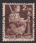 Stamps : Europe : Italy :  Atando un árbol.