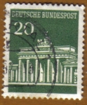Stamps Germany -  PUERTA de BRANDENBURGO