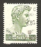 Stamps Italy -  san george, fragmento de la estatua de donatello