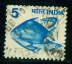 Stamps : Asia : India :  Animales marinos