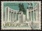 Sellos del Mundo : America : Uruguay : Monumento al General Fructuoso Rivera en Tres Cruces, Montevideo, Uruguay. Sobretasa 5 nuevos pesos.