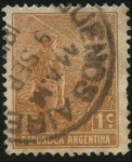 Stamps America - Argentina -  Labrador surcando la tierra con arado de mano. Sol naciente.