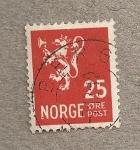 Stamps Europe - Norway -  Escudo león con hacha