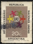 Stamps Argentina -  25 años de las ONU. Emblema de la Organización de las Naciones Unidas.