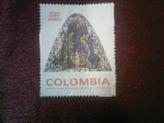 Stamps : America : Colombia :  Vitral - Capilla del Gimnacio Moderno de Sta, Fe de Bogotá