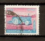 Sellos del Mundo : Asia : Pakistan : Serie Basica./ Tractor.