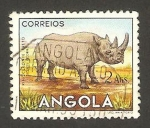 Sellos de Africa - Angola -  un rinoceronte
