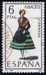 Sellos de Europa - Espaa -  1768  Traje regional de Albacete