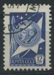 Sellos de Europa - Rusia -  Scott 4523 - Medalla exploracion espacio con Gagarin