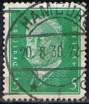 Sellos de Europa - Alemania -  Scott  368  Pres. Paul von Hindenburg (4)