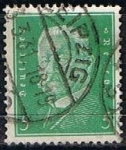 Stamps Germany -  Scott  368  Pres. Paul von Hindenburg (10)