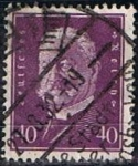 Stamps Germany -  Scott  379  Pres. Paul von Hindenburg (5)