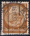 Stamps Germany -  Scott  401  Von Hindenburg (5)